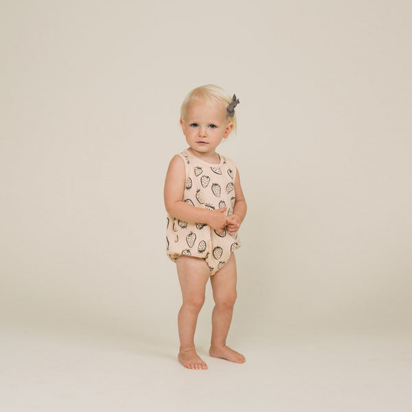 Rylee + Cru STRAWBERRY ONESIE - Gemgem  - 1