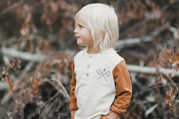 Rylee and Cru ADVENTURE CONTRAST TEE - Gemgem - 1